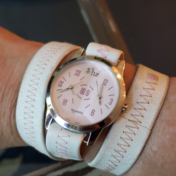 SHA Wrap Leather Dual Time Zone Quartz Watch - Picture 3 of 7